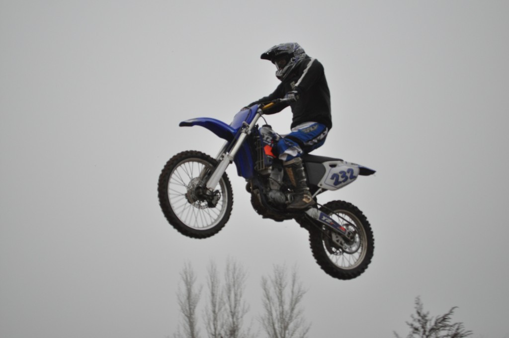 yzf1 (3).jpg